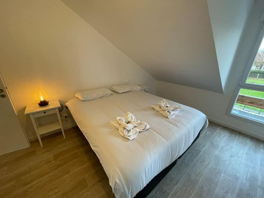 Freesia, Maison Neuve Avec Jardin Et Garage Caen Dış mekan fotoğraf